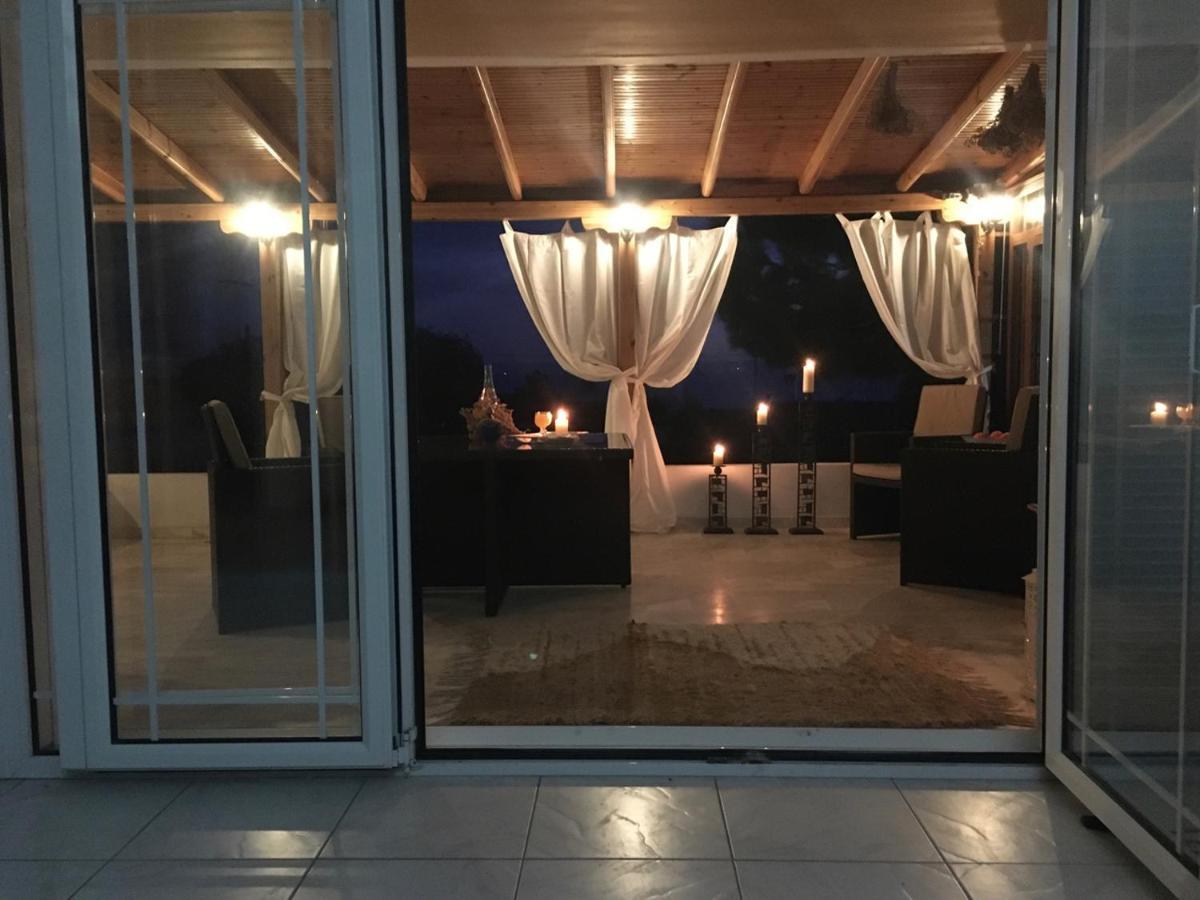 Beautiful Beach House Геракини Екстериор снимка